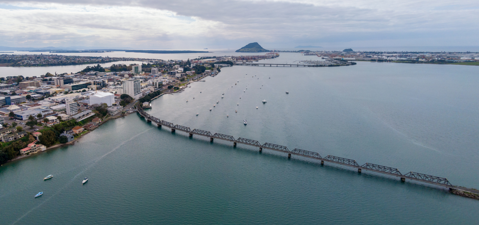 Tauranga central and bridge