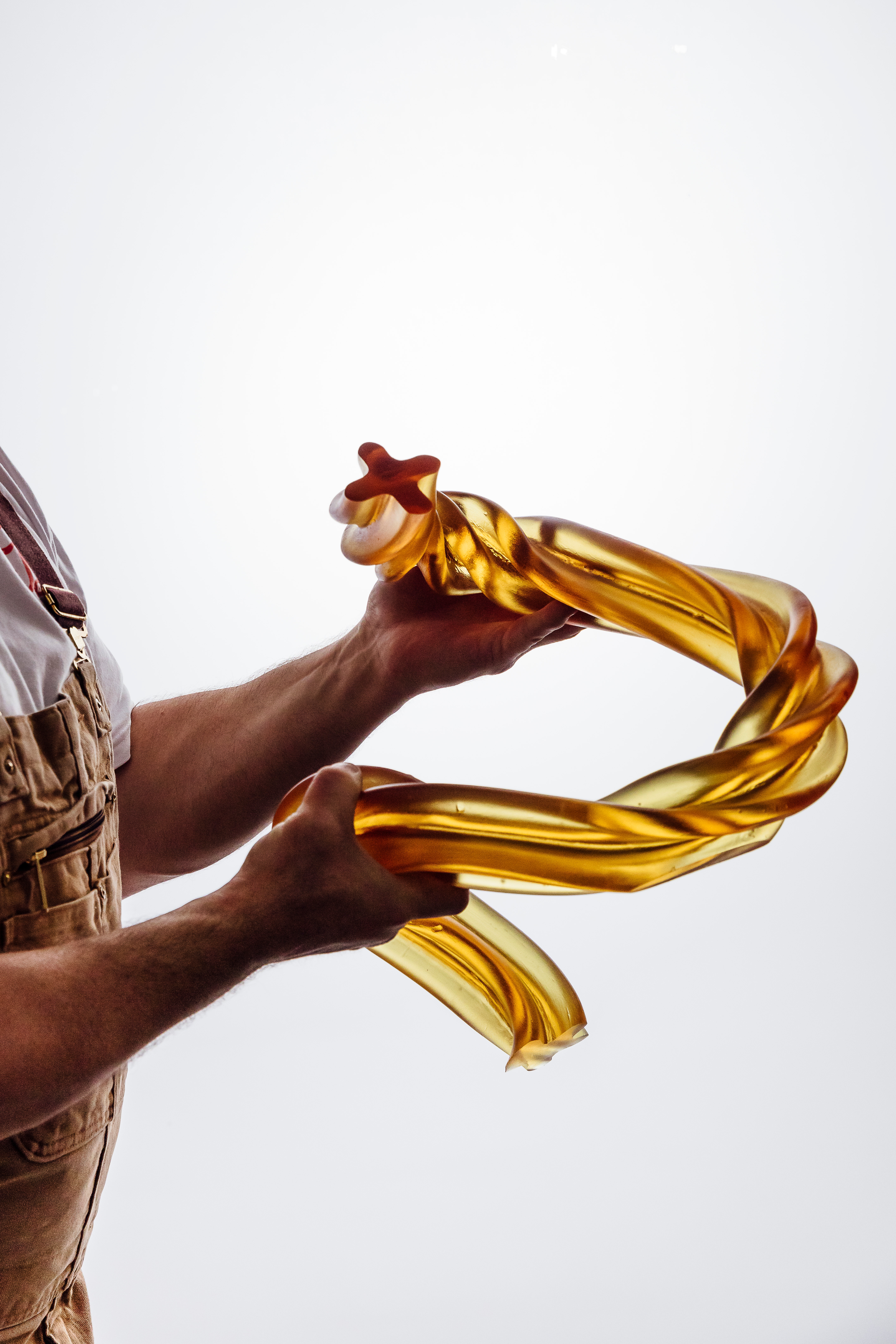 Simon sculpting glass