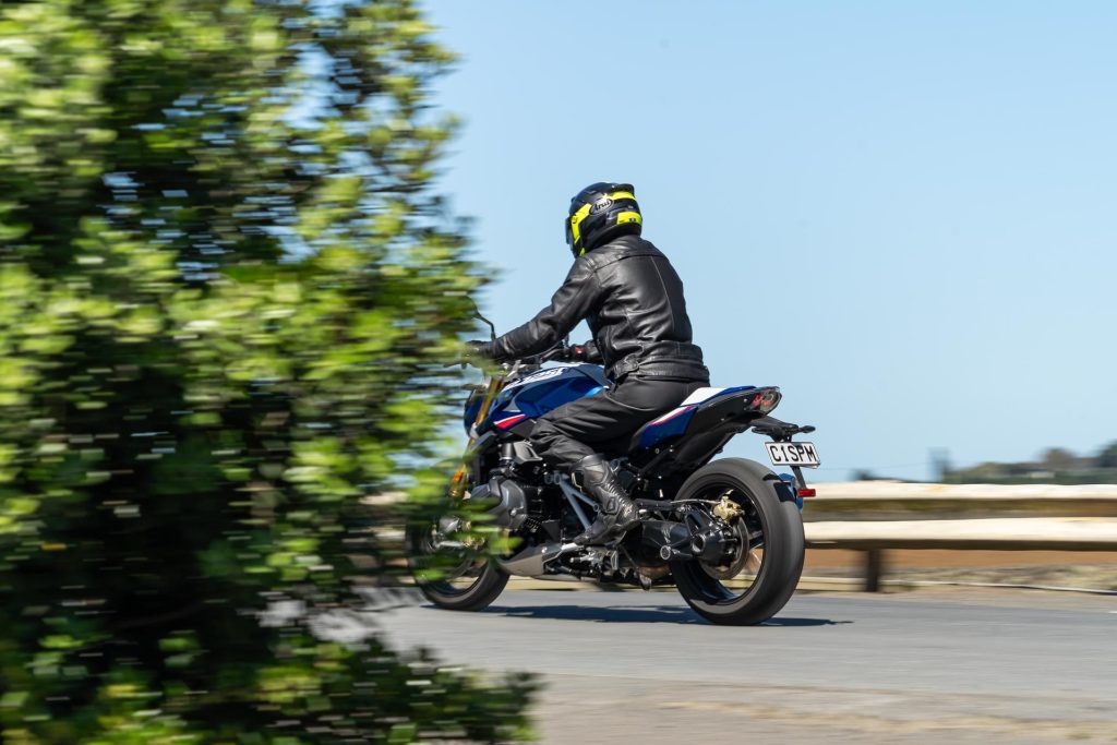 BMW R 1250 R rear view