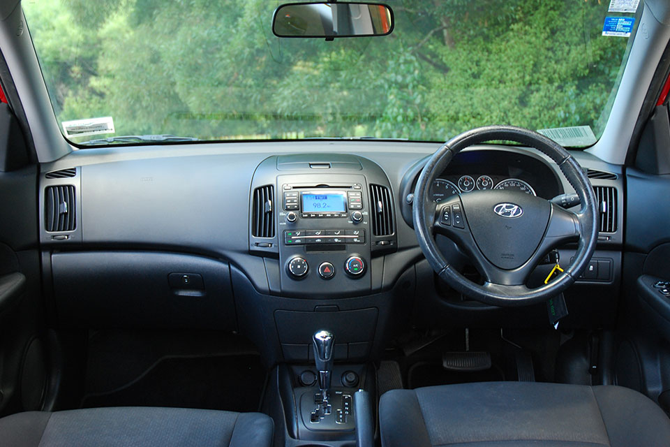 Hyundai i30 2012 Front Interior