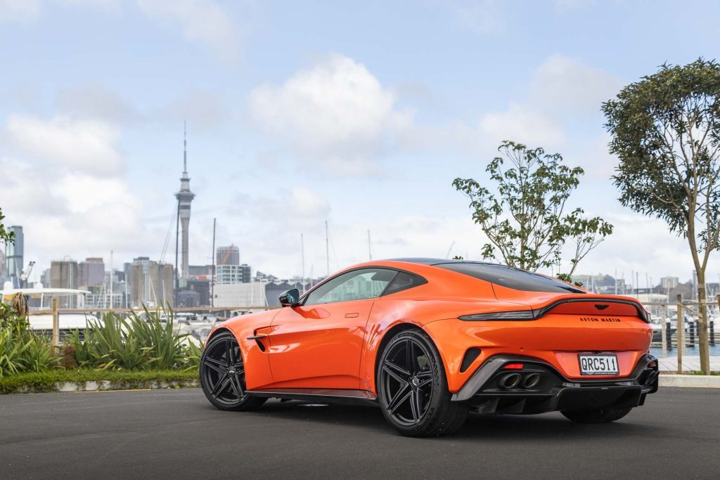 Aston-Martin-Vantage-2024-rear-quarter-static