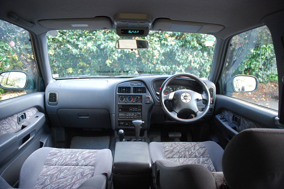 Nissan Terrano Interior Nissan Terrano Interior