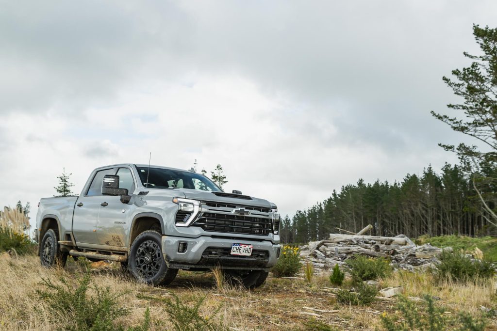 Chevrolet-Silverado-2500-HD-LTZ-front-quarter-hilltop-view