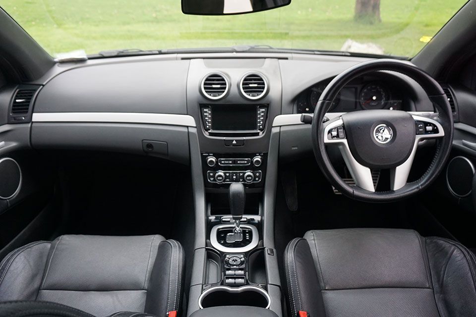 Holden Commodore 2012 Interior