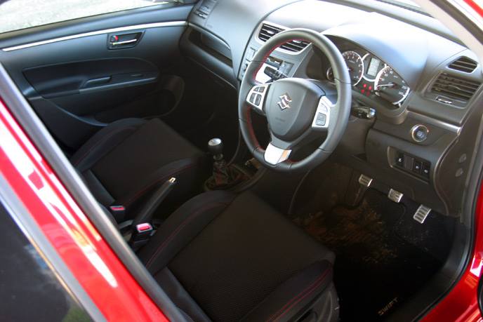 Suzuki Swift 2012 Interior