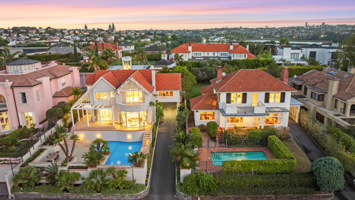 80 Paritai Drive, left, sold for $12.5m, and 82 Paritai Drive, right, sold for $11.38 million.