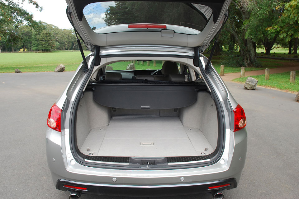 Honda Accord 2009 Boot Space