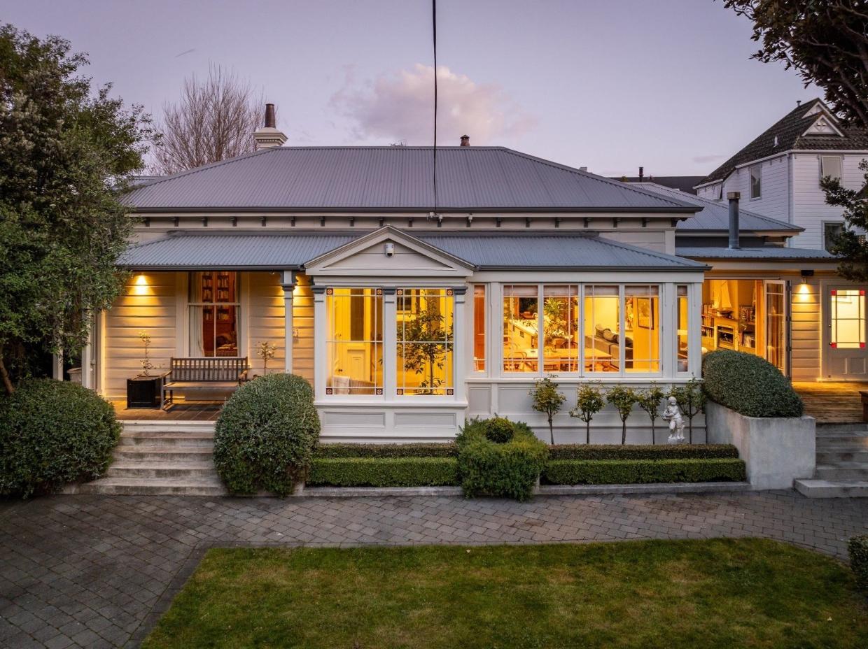Freyburg house wellington