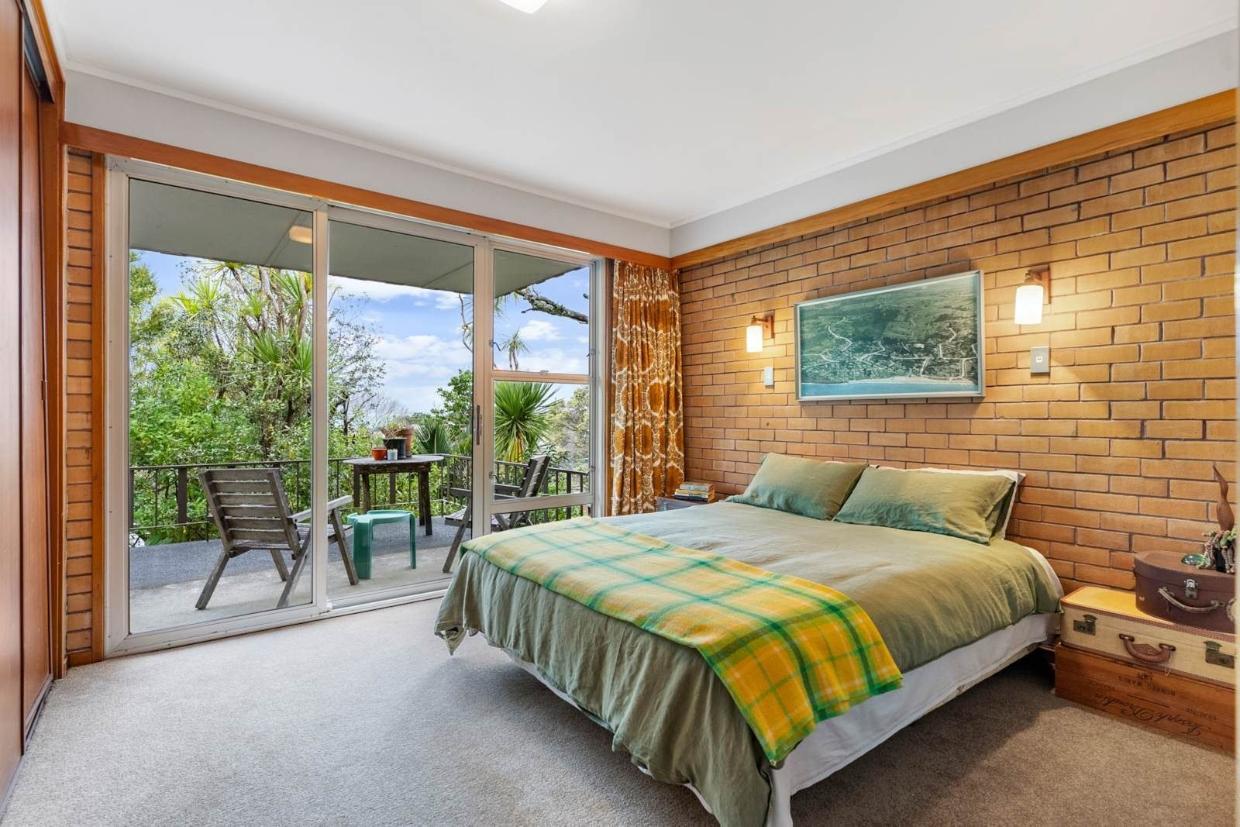 Bedroom in 70s property