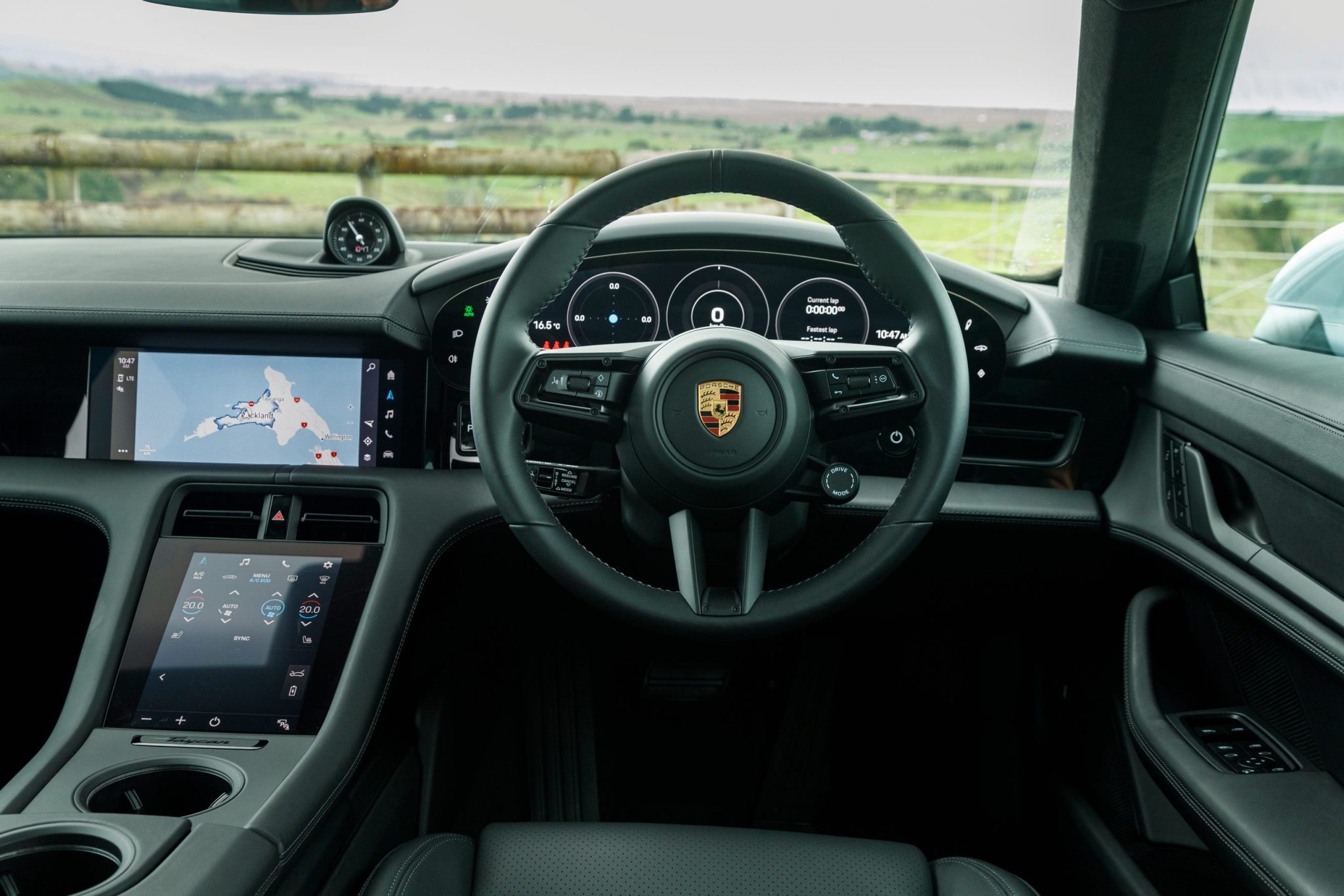 Porsche Taycan GTS Interior