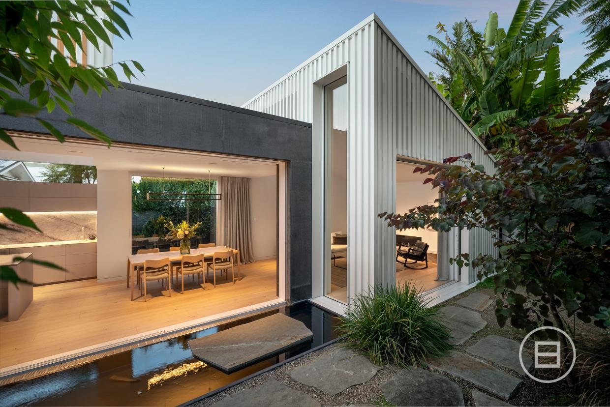 Architectural designer José Gutierrez designed this multi award-winning sculptural extension to the house