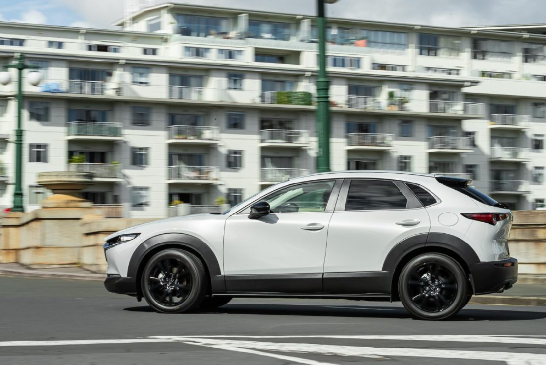 2024 Mazda CX30 SP25 side view