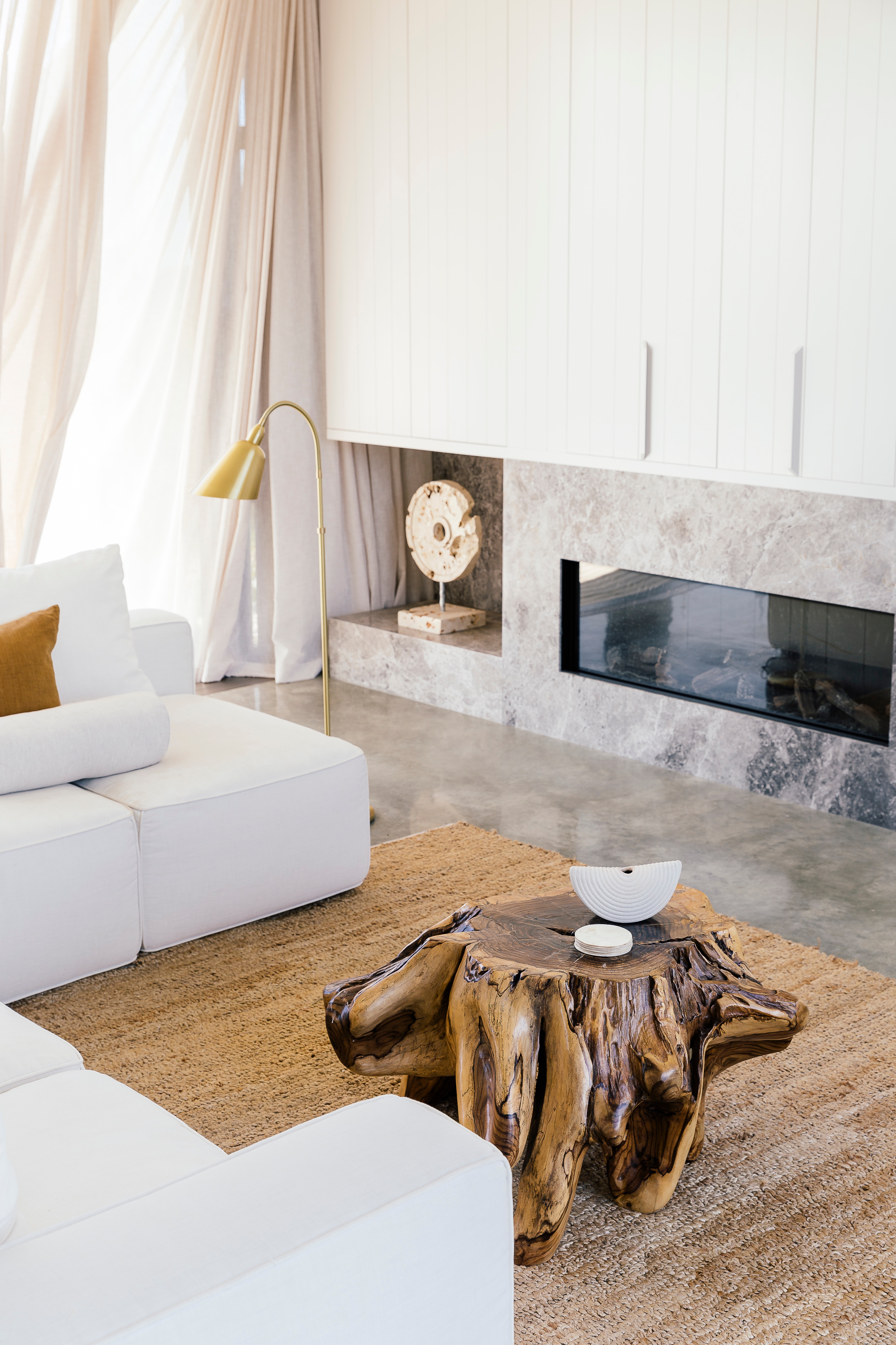 The lounge of the Te Arai Farmhouse.