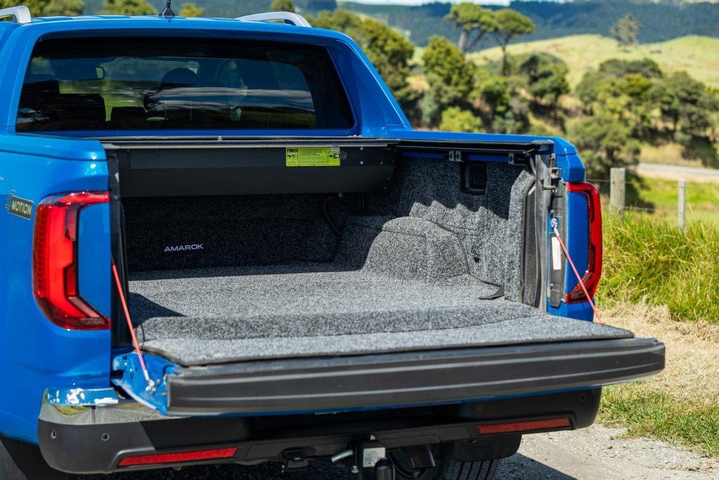 Volkswagen-Amarok-Aventura-rear-tray-space