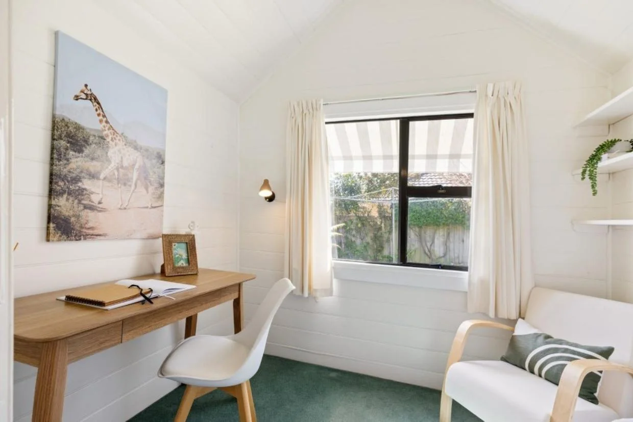 Small office in Sumner cottage
