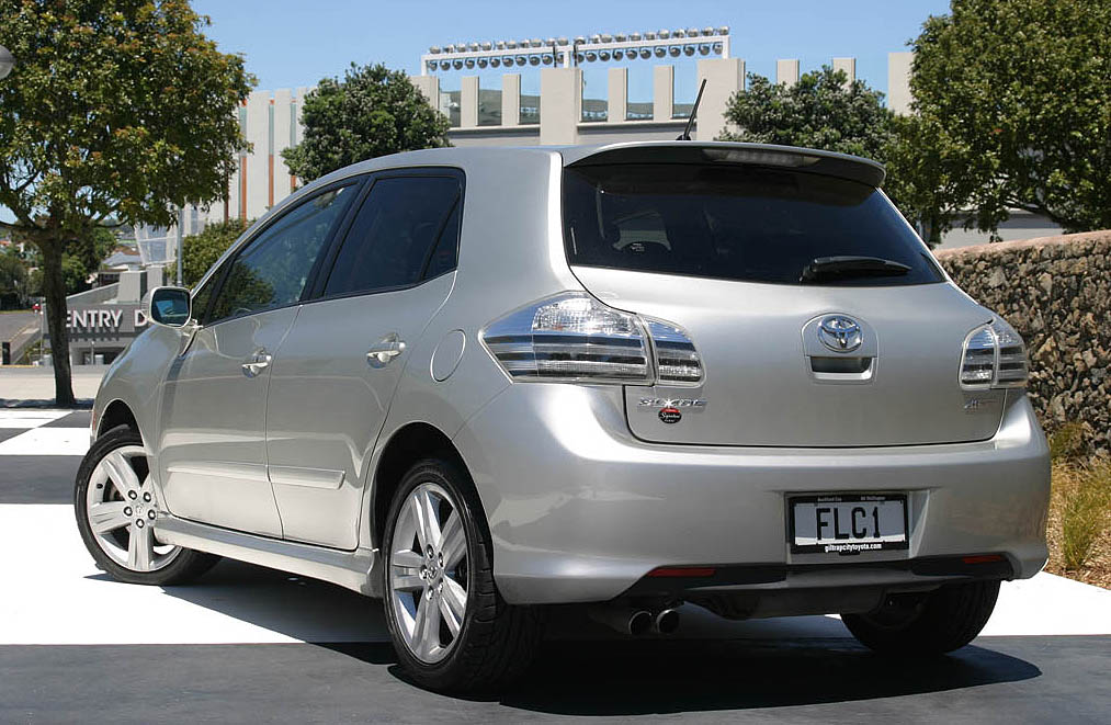 Toyota Blade rear