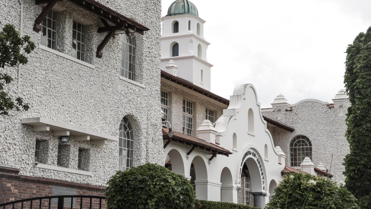Auckland Grammar School.