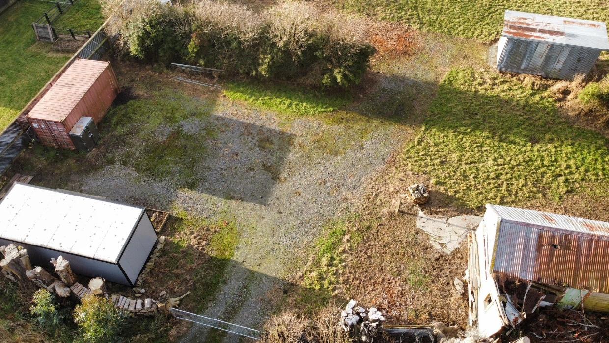 Aerial view of the section.