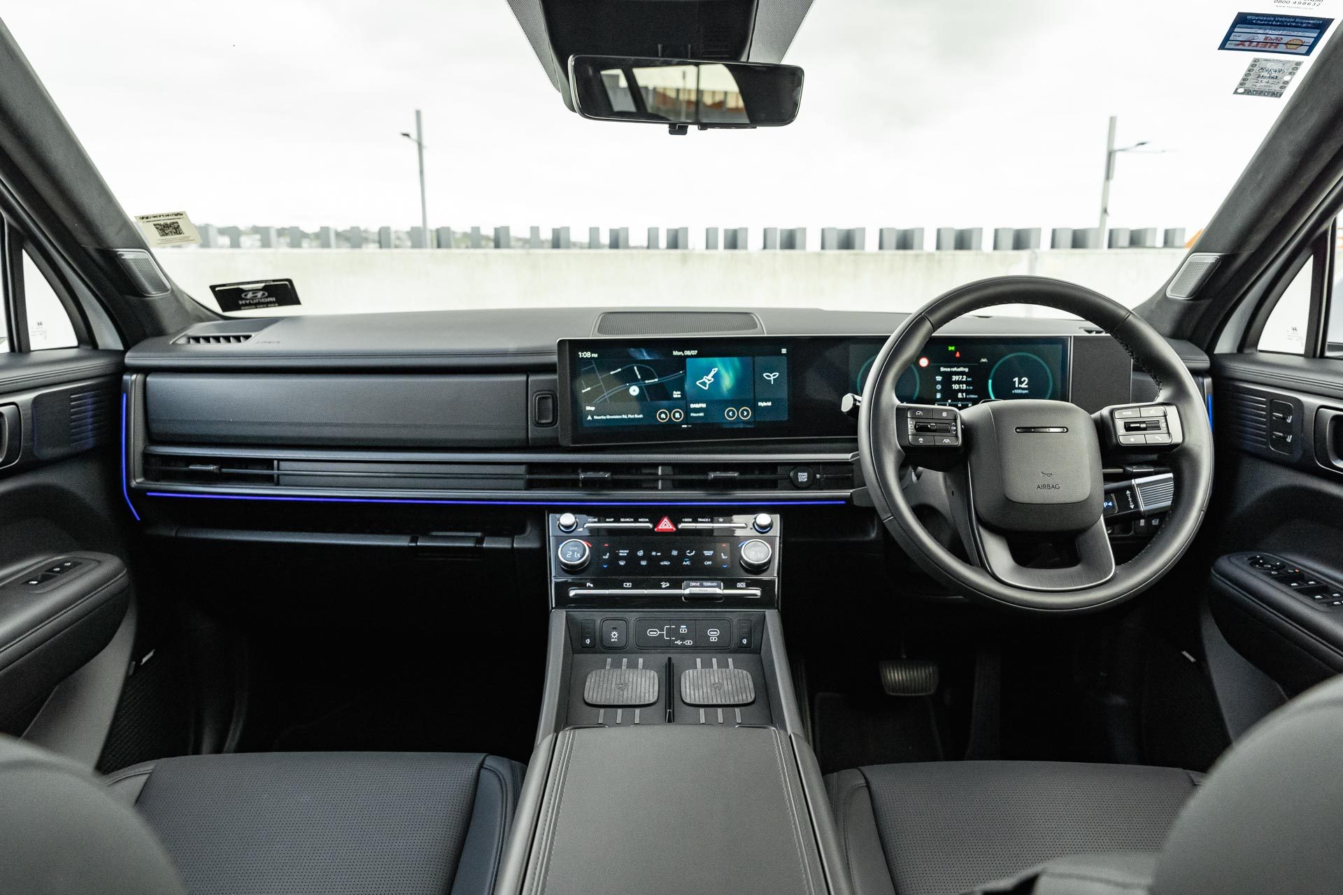 Hyundai Santa Fe interior