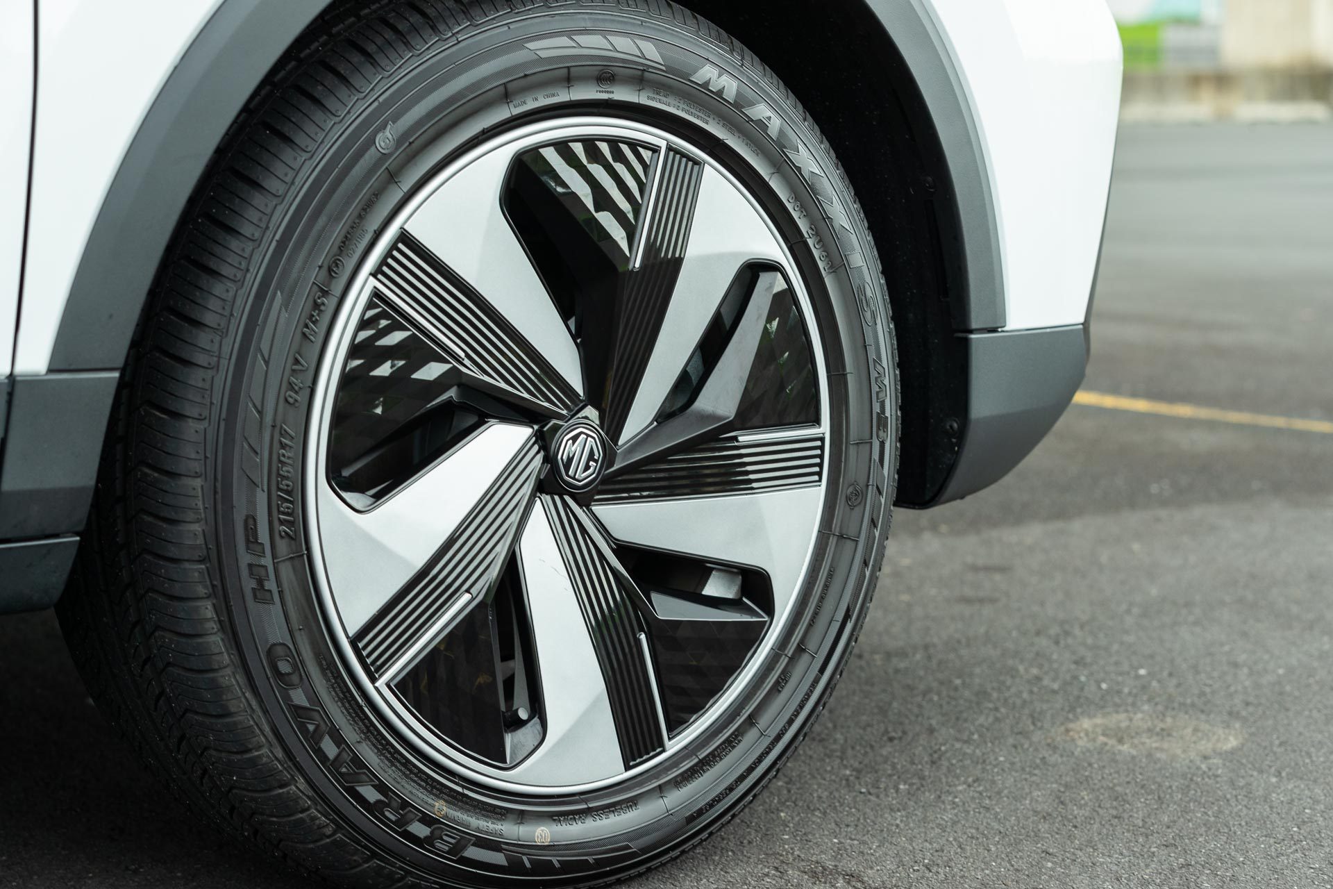 MG ZS EV Wheel Detail