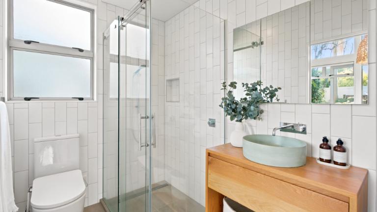 The home has two bathrooms. Photo: TRADE ME/RAY WHITE