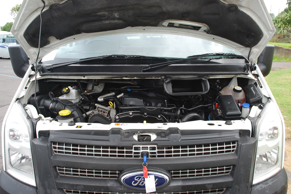 Ford Transit 2012 Engine