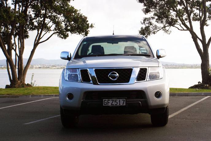 Nissan Navara 2012 Front