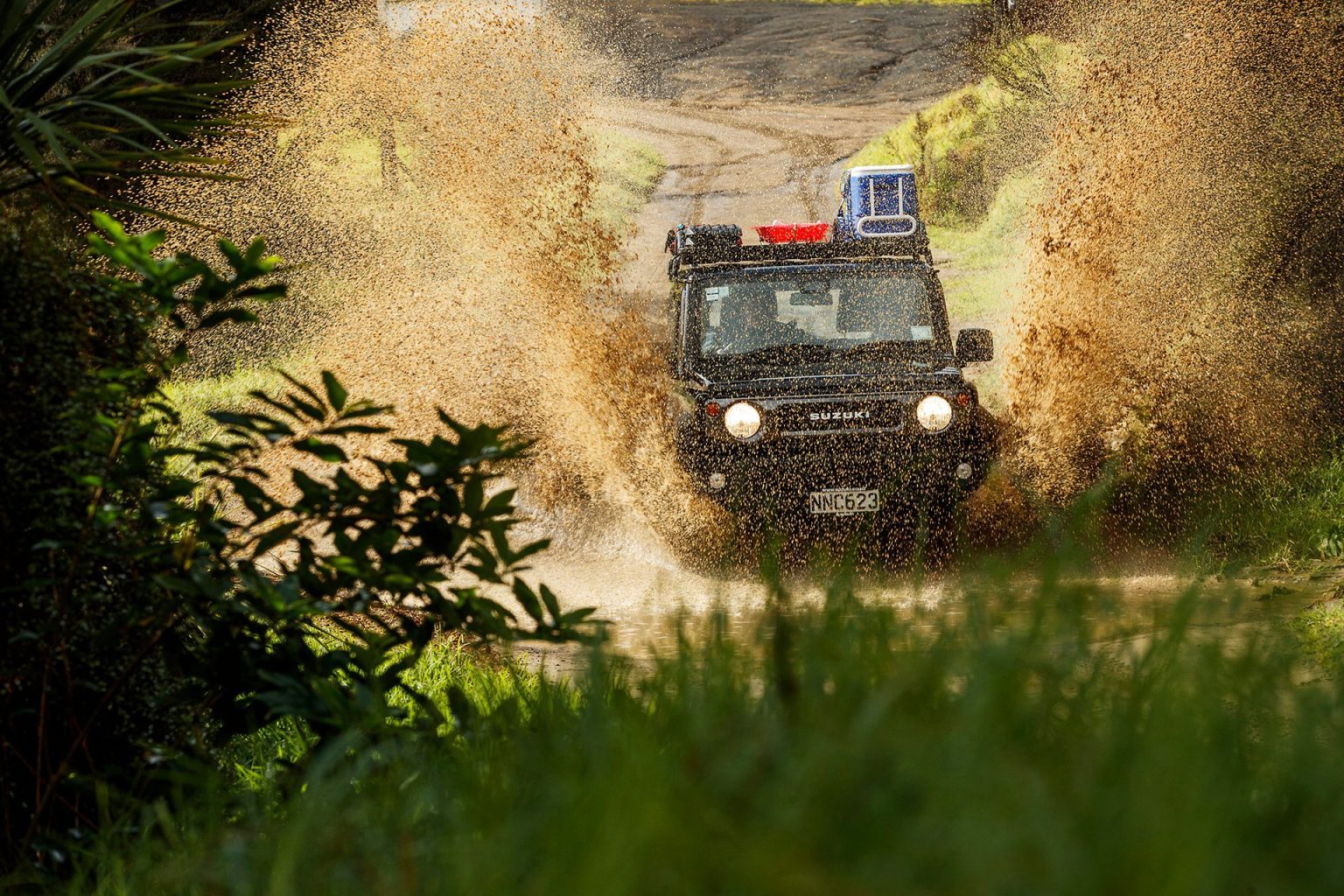 2021 Suzuki Jimny Safari splash action