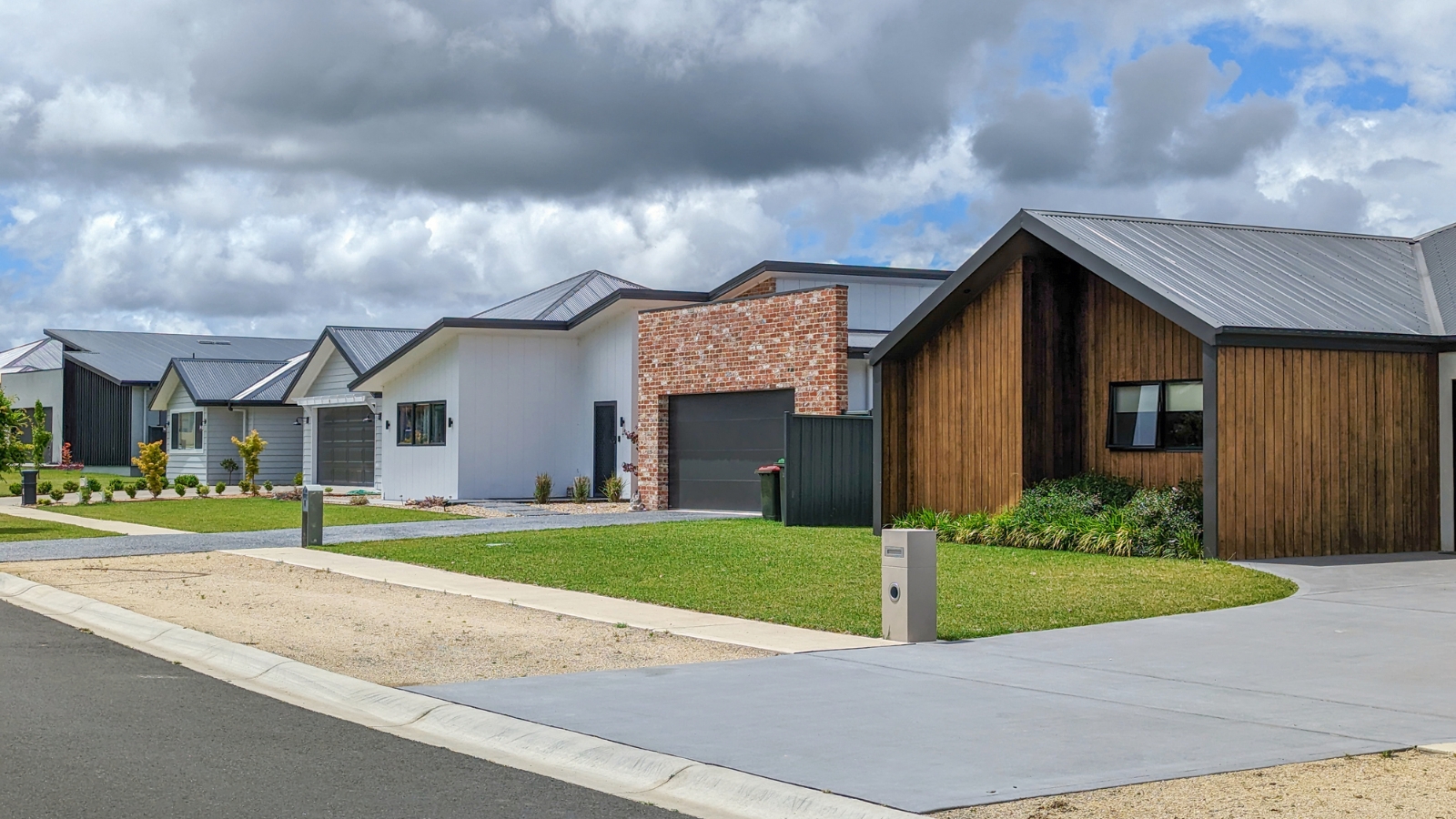 Image of new build properties. 