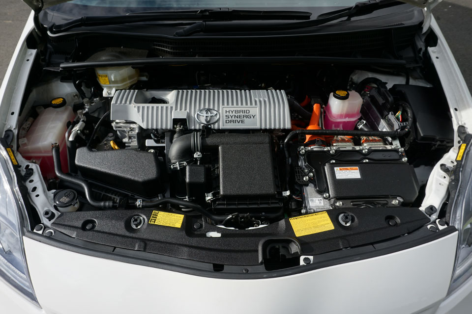 Toyota Prius 2013 Engine