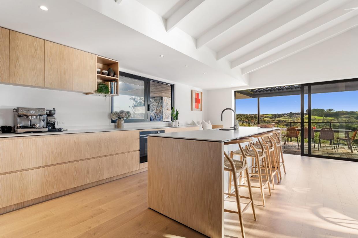 Interior kitchen oak design