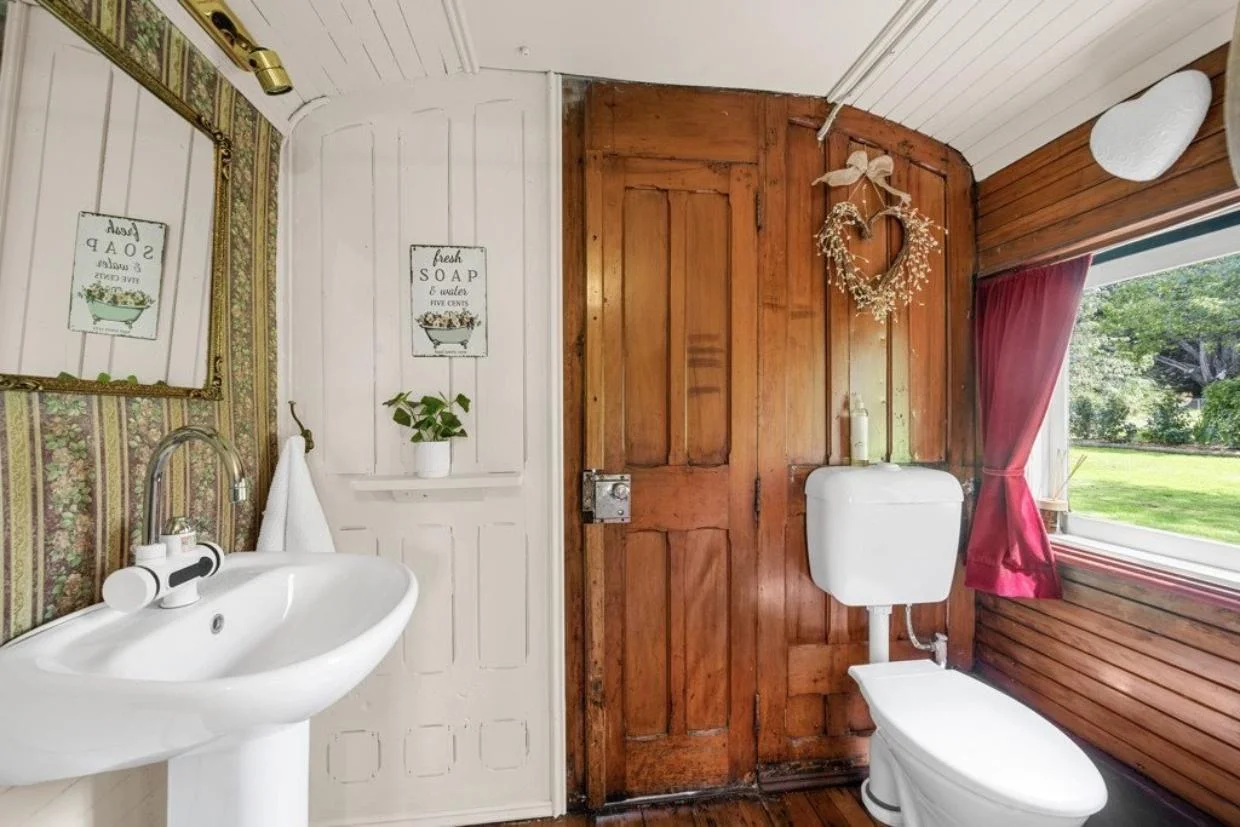 bathroom facilities in caboose