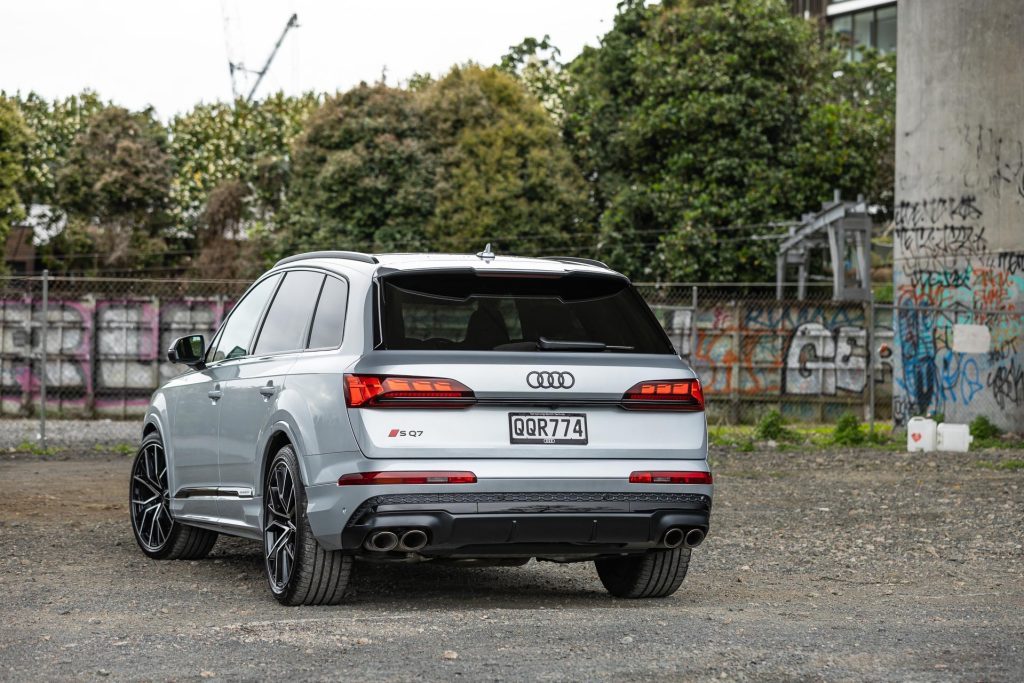 Audi-SQ7-TFSI-rear-quarter-shot