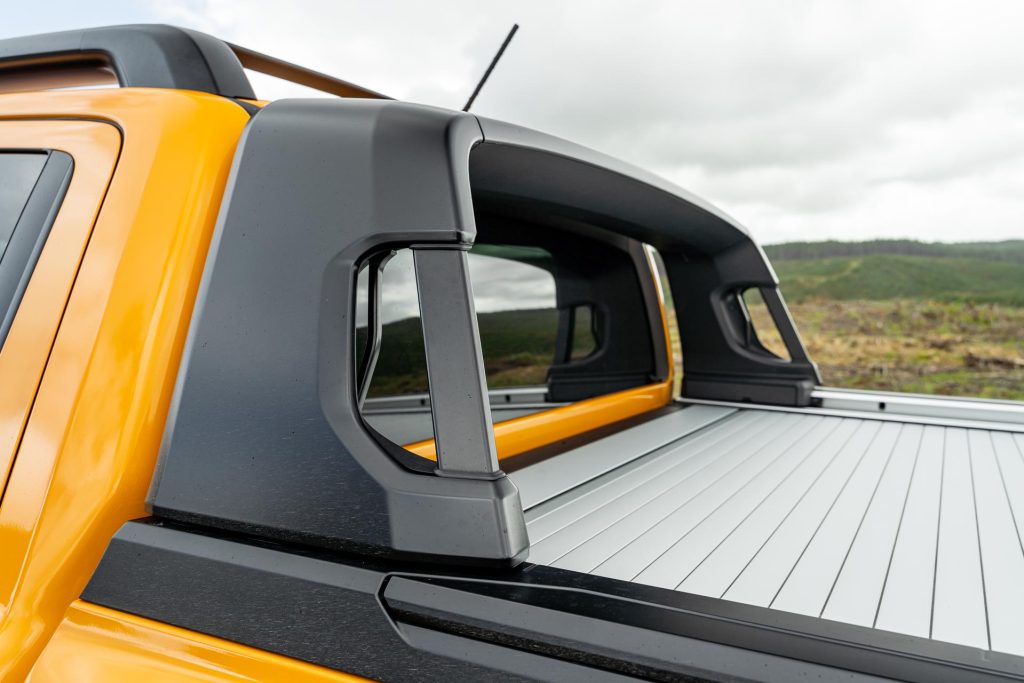 Ford Ranger Wildtrack X sliding rack