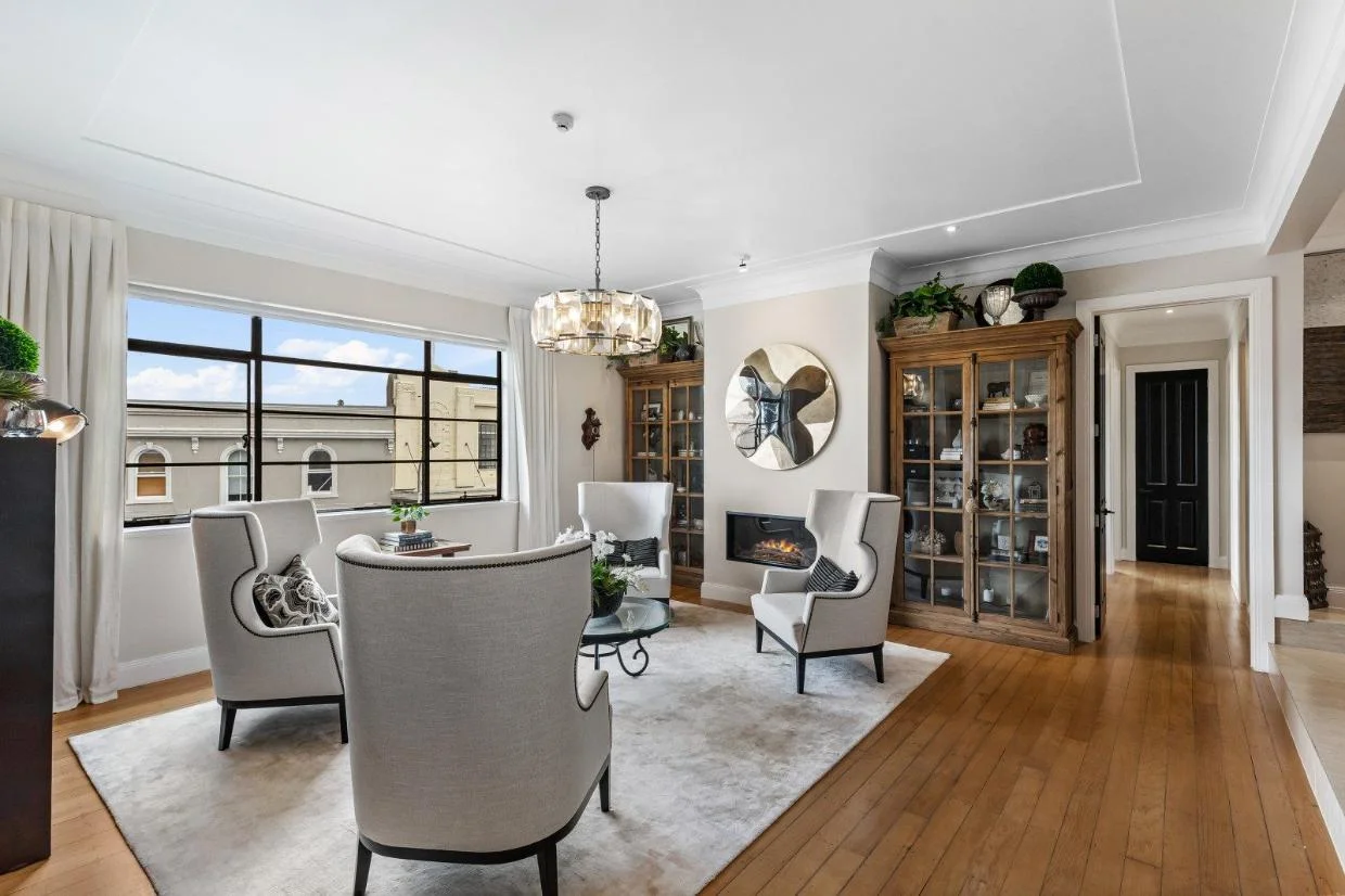 There’s an easy flow between all the living spaces in the apartment. 