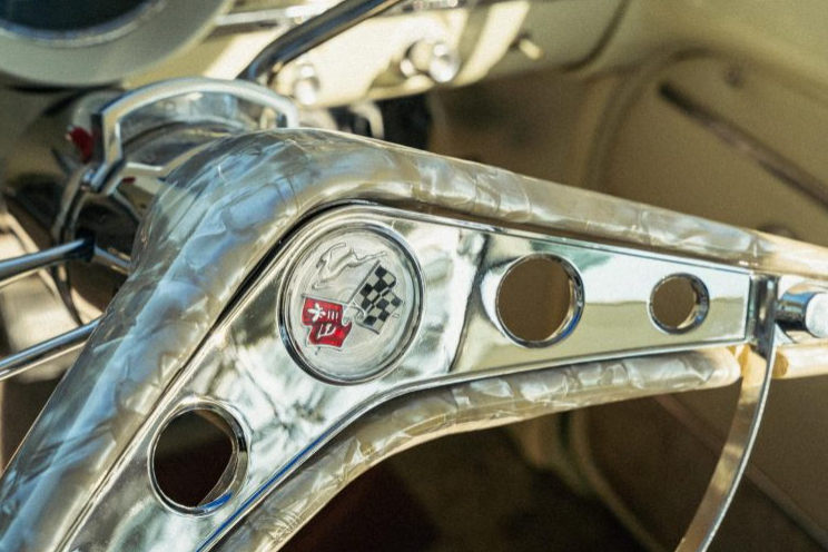 1959 Chevrolet Sport Coupe steering wheel close up