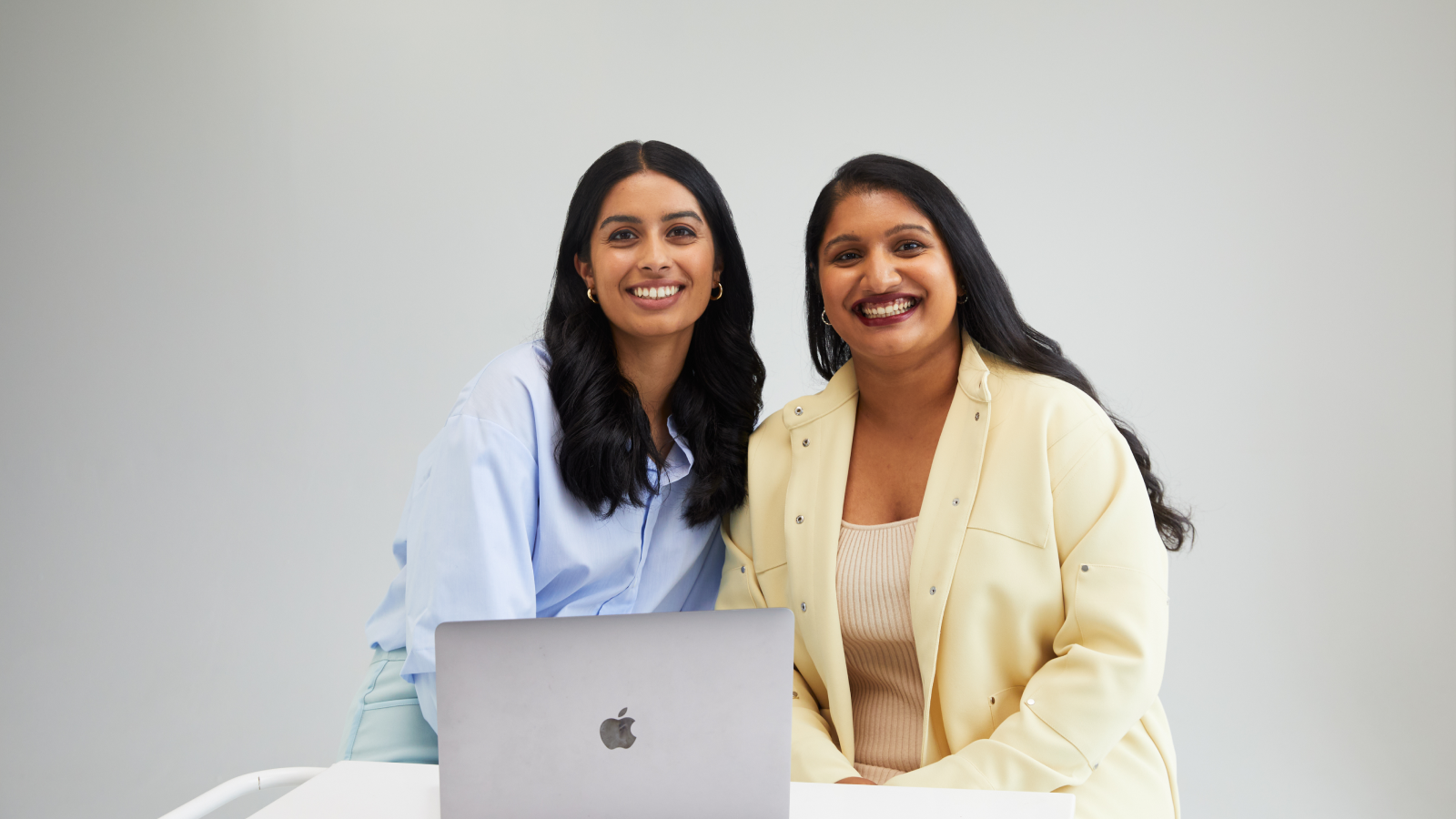 Girls That Invest co-founders, Simran (Sim) Kaur and Sonya Gupthan