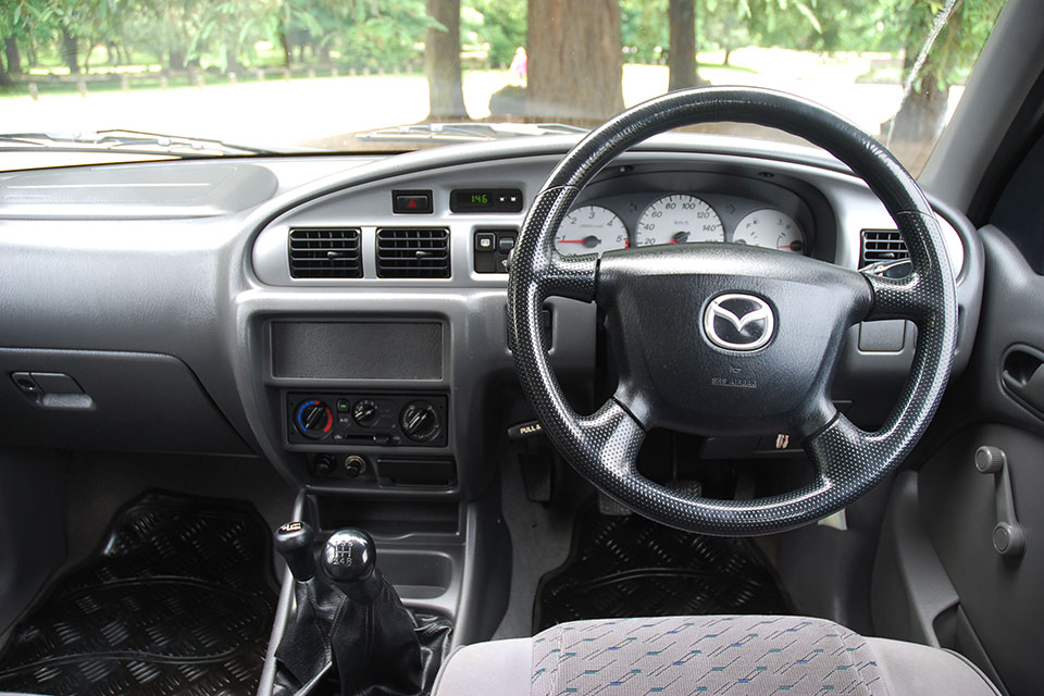 Mazda Bounty 2006 Interior