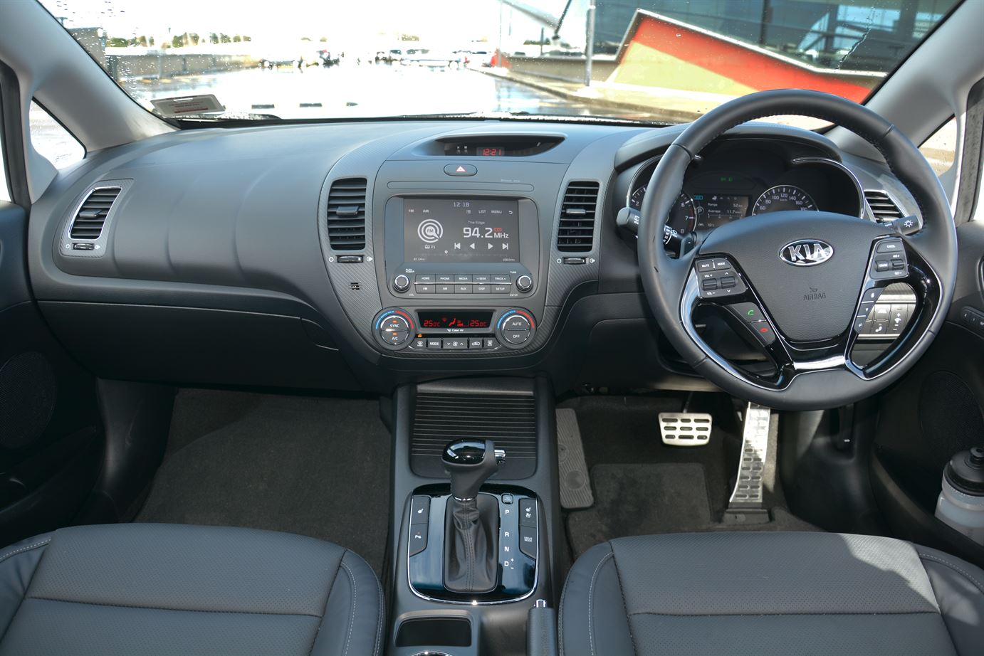 Kia Cerato 2016 Interior