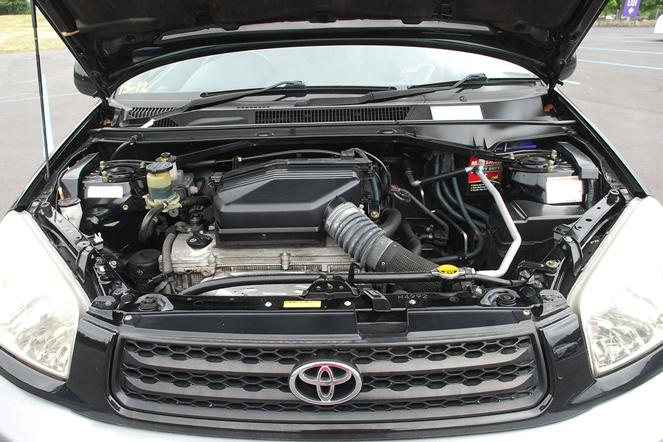 Toyota RAV4 2002 Engine