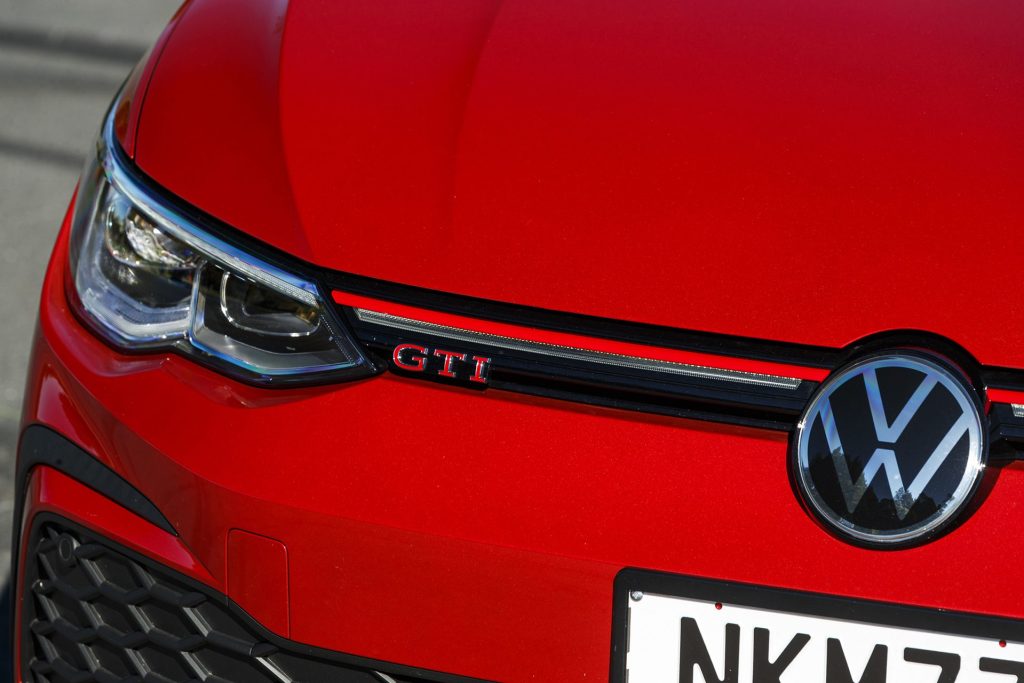 VW Golf GTI headlight