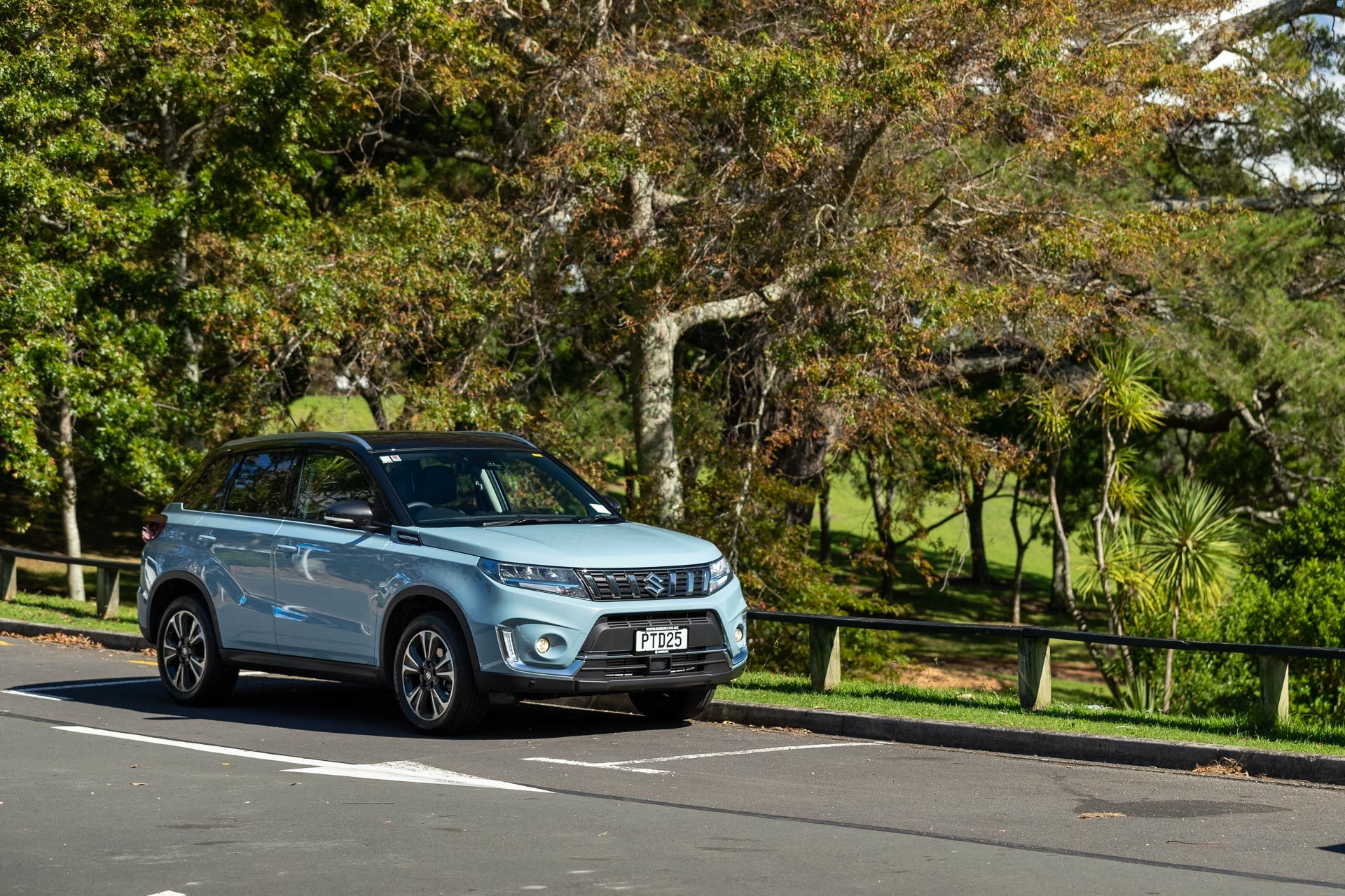 Suzuki Vitara Hybrid Front Quarter Exterior