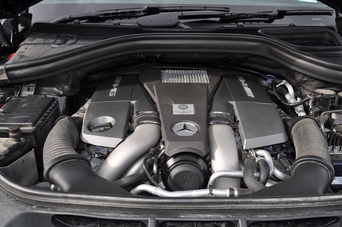 Mercedes AMG 2016 Engine