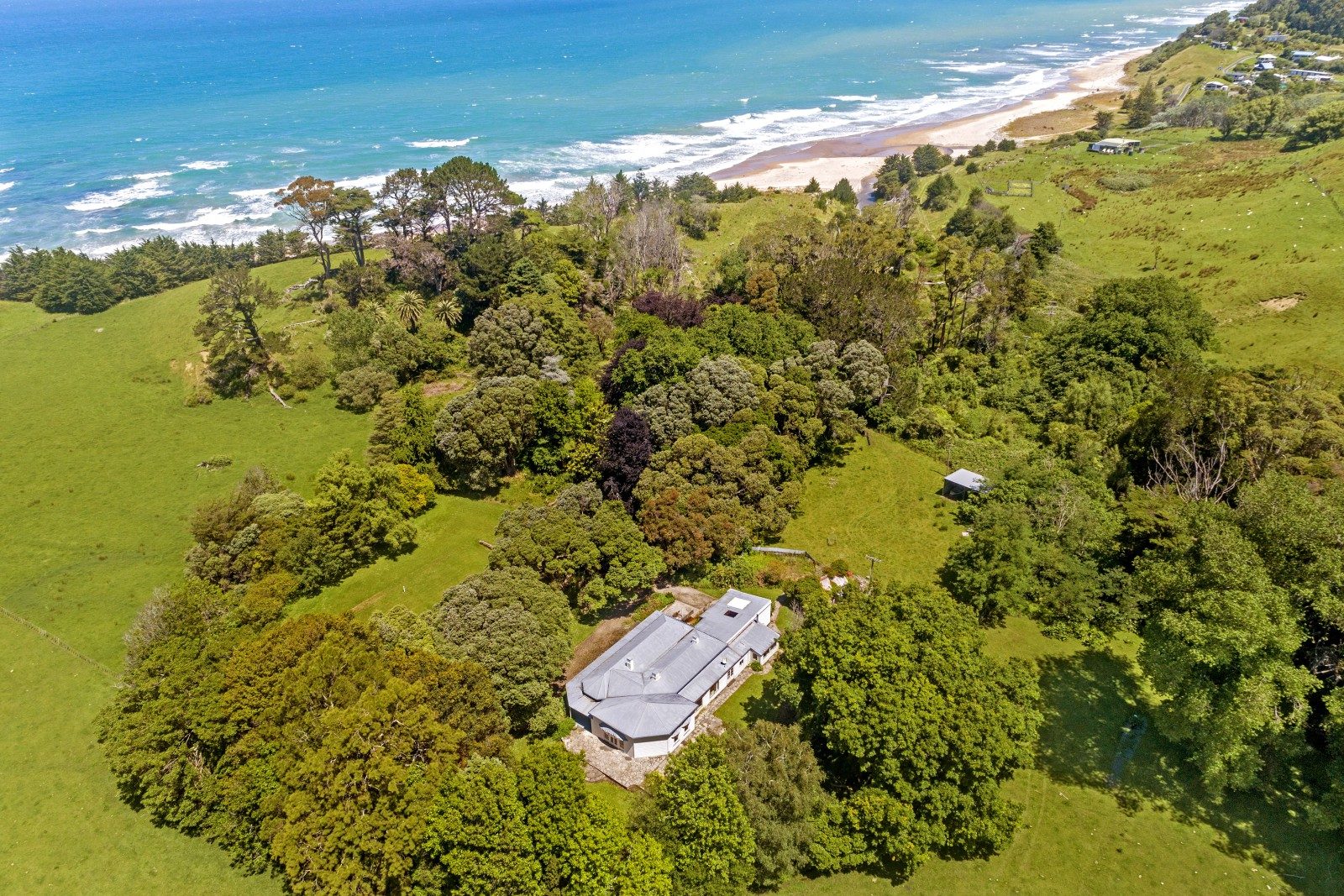 Waihau Station - 618 Waihau Road, Tolaga Bay
