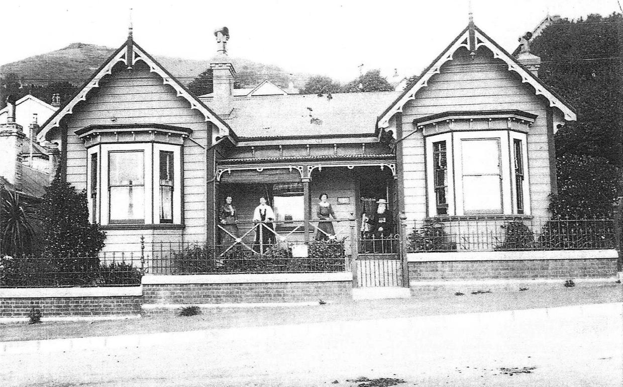 Flashback: Ettrick Cottage started life in Austin St, Mt Victoria. The builder-owner sold it to Samel Atkins and his family lived here till 1955. It was moved after a developer bought the site in 1994.