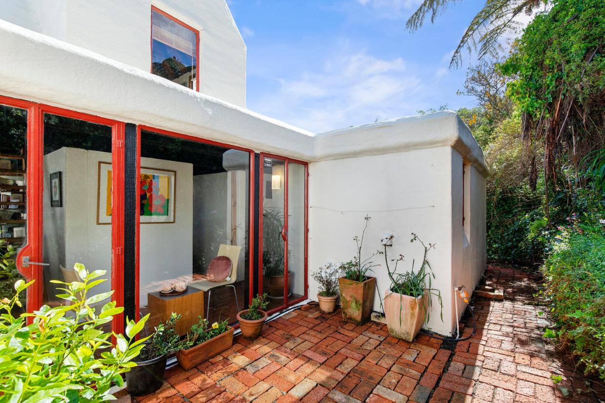 Courtyard at Hunt House, Lower Hutt