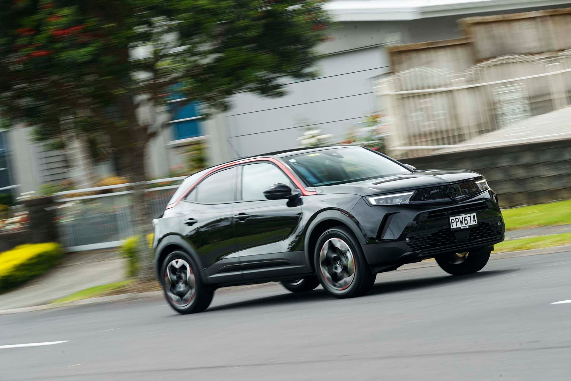 Opel Mokka SRi Action