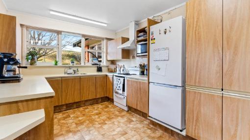 The home does need some updating. Photo: Bayleys/TRADE ME