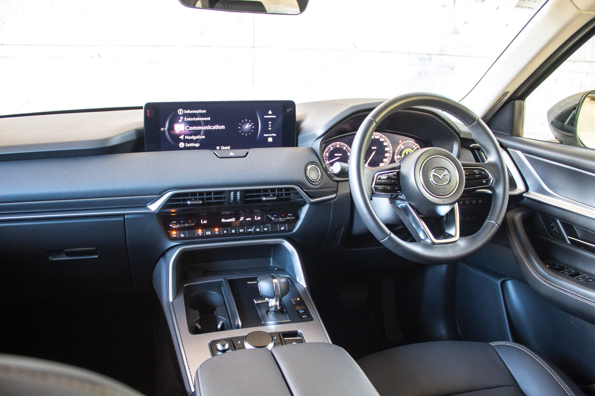 Mazda CX-80 interior