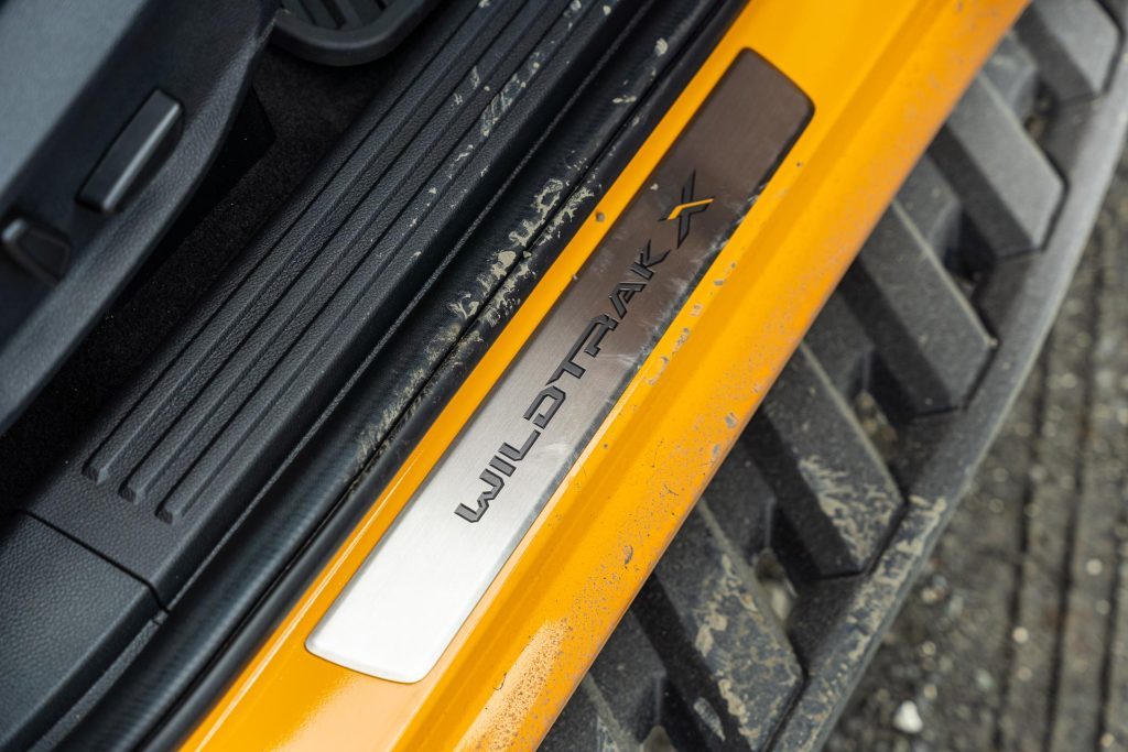 Ford Ranger Wildtrack X step plate 